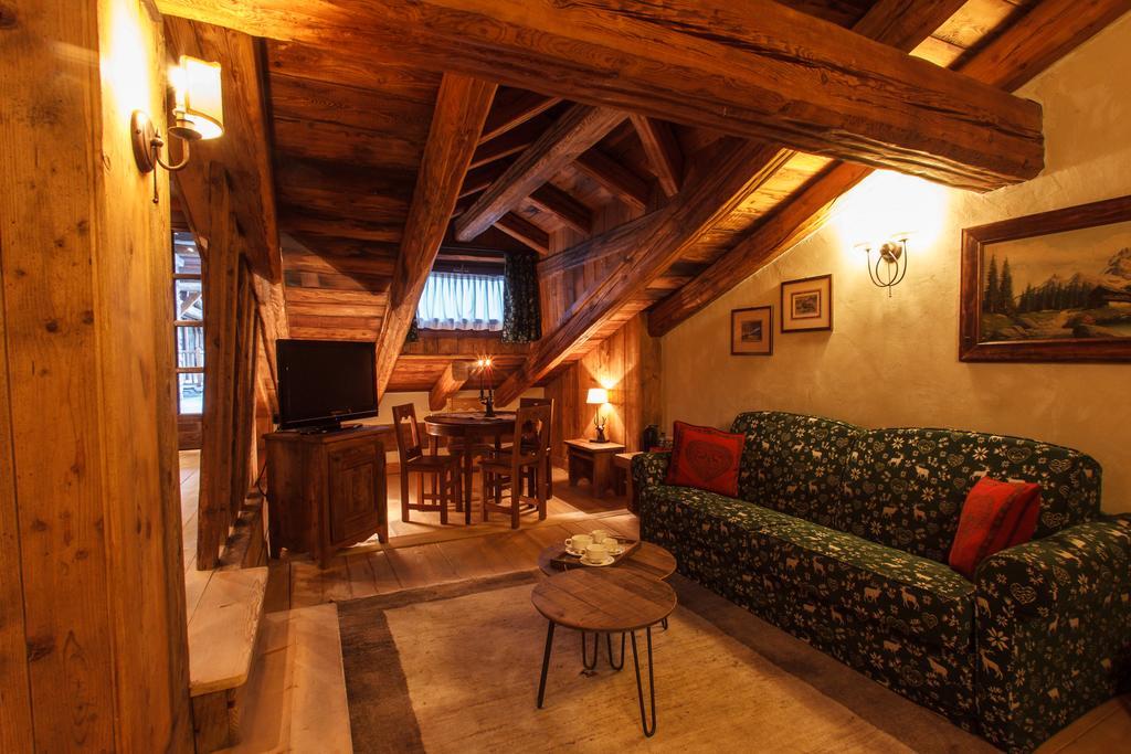 Au Coeur Des Neiges & Spa Courmayeur Exteriér fotografie