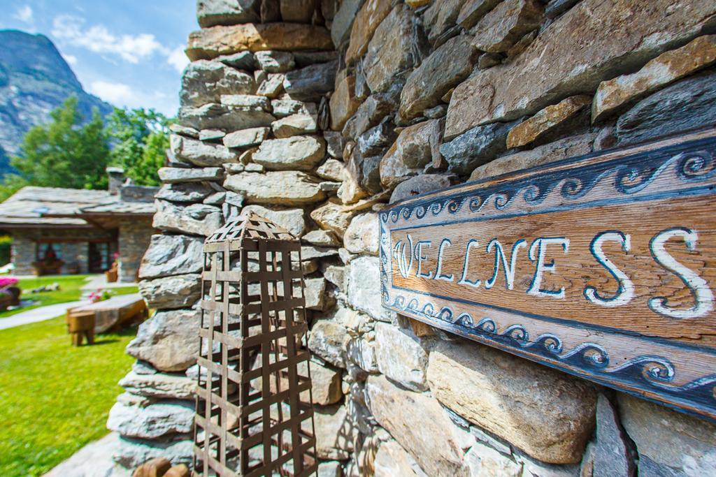 Au Coeur Des Neiges & Spa Courmayeur Exteriér fotografie